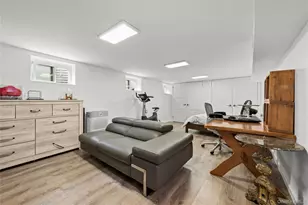 53-16 Concord St, Little Neck, NY 11362 - Photo 24