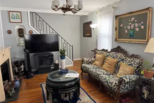 115 Freeman Ave, Elmont, NY 11003 - Photo 6