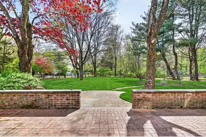 1 Vivian Place, Montebello, NY 10901 - Photo 22