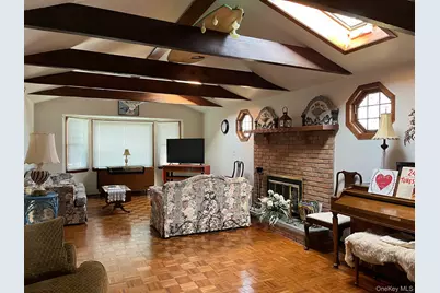 [Address not provided], Hampton Bays, NY 11946 - Photo 10