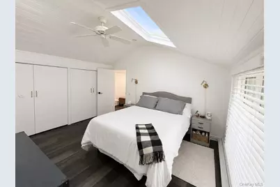 531 Montauk Highway, Westhampton Beach, NY 11978 - Photo 14