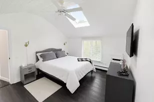 531 Montauk Hwy, Westhampton Beach, NY 11978 - Photo 12