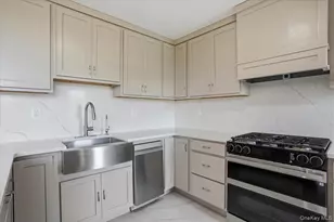 2287 Johnson Ave, Bronx, NY 10463 - Photo 8