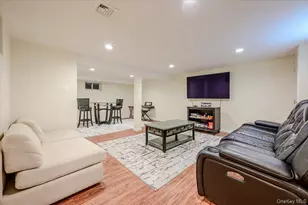 427 Westminster Rd, Rockville Centre, NY 11570 - Photo 10