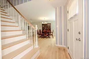 427 Westminster Rd, Rockville Centre, NY 11570 - Photo 2