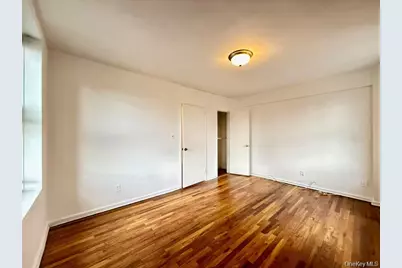 38-15 149 Street #3Fl, Flushing, NY 11354 - Photo 6
