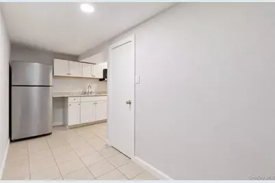 313 2nd Avenue, Brentwood, NY 11717 - Photo 22