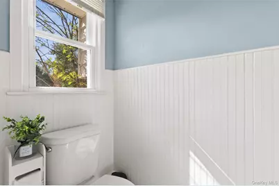 2 Larch Court, West Nyack, NY 10994 - Photo 12