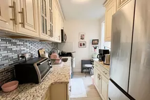 71-11 Yellowstone Blvd, Forest Hills, NY 11375 - Photo 4
