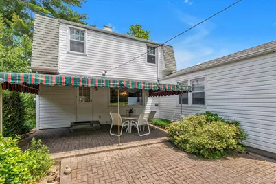 148 Princeton Street, Roslyn Heights, NY 11577 - Photo 16