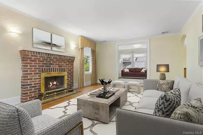10 Grandview Avenue, Pleasantville, NY 10570 - Photo 10