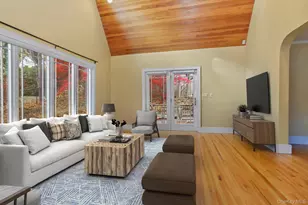 10 Grandview Ave, Pleasantville, NY 10570 - Photo 4