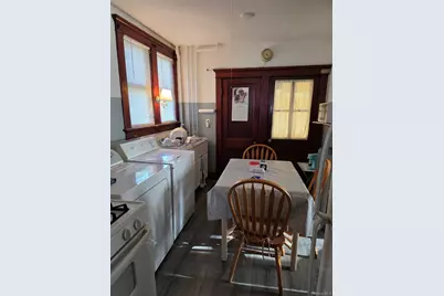423 3rd Street, Newburgh, NY 12550 - Photo 2
