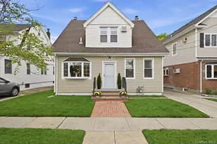77 Stewart St, Floral Park, NY 11001 - Photo 2