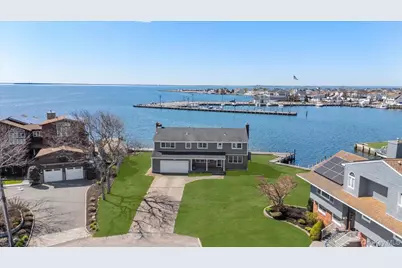 160 Sequams Lane W, West Islip, NY 11795 - Photo 1