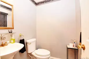 30 1st Ave, Holtsville, NY 11742 - Photo 12