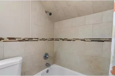 5 S Ronald Drive S, Amityville, NY 11701 - Photo 24