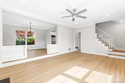 21 Keogh Lane, New Rochelle, NY 10805 - Photo 4