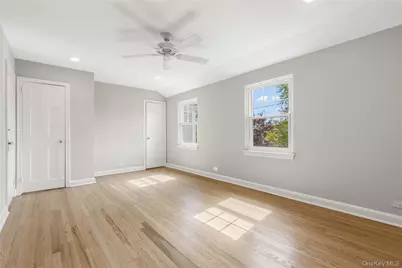 21 Keogh Lane, New Rochelle, NY 10805 - Photo 16