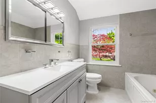 21 Keogh Ln, New Rochelle, NY 10805 - Photo 12
