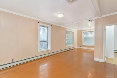 1500 Main Street, Port Jefferson, NY 11777 - Photo 8