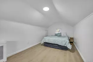 25 N 12th St, New Hyde Park, NY 11040 - Photo 14