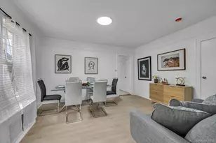 25 N 12th St, New Hyde Park, NY 11040 - Photo 6