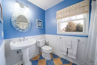 15 Maple Road, Setauket, NY 11733 - Photo 36