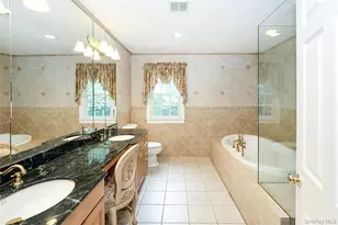 30 Todd Dr E, Glen Head, NY 11545 - Photo 18