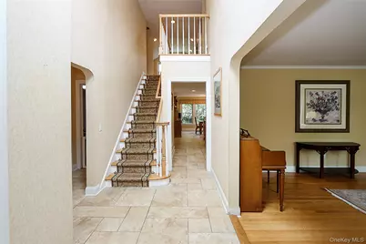 30 Todd Drive E, Glen Head, NY 11545 - Photo 4