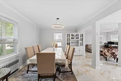 59 Hicks Lane, Great Neck, NY 11024 - Photo 10