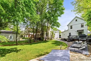 59 Hicks Ln, Great Neck, NY 11024 - Photo 24