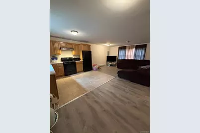 112 Maple Lane, Medford, NY 11763 - Photo 4