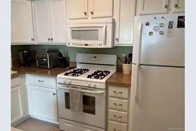 61 Rocky Point Yaphank Road #61, Rocky Point, NY 11778 - Photo 4