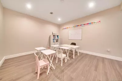12 Dalewood Drive, Suffern, NY 10901 - Photo 32