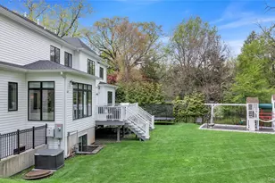 12 Dalewood Dr, Suffern, NY 10901 - Photo 36