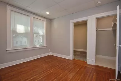 521 E 235th Street, Bronx, NY 10470 - Photo 28