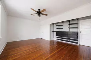 537 Livingston St, Westbury, NY 11590 - Photo 20