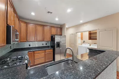 17 Strangford Court #109, Oceanside, NY 11572 - Photo 10