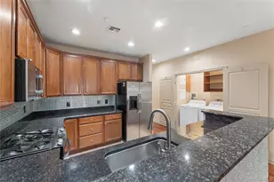 17 Strangford Ct, Oceanside, NY 11572 - Photo 10