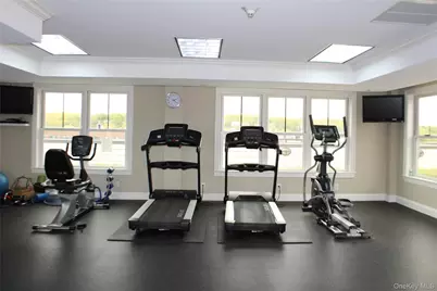 225 Stanley Avenue #109, Mamaroneck, NY 10543 - Photo 18