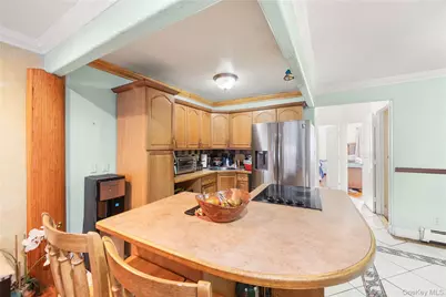 627 Commonwealth Avenue, Bronx, NY 10473 - Photo 6