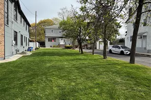 215 Spring St, Lawrence, NY 11559 - Photo 4