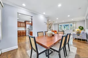 226 Princess St, Hicksville, NY 11801 - Photo 6