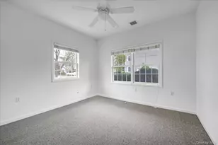 214 Miro Pl, Port Washington, NY 11050 - Photo 10