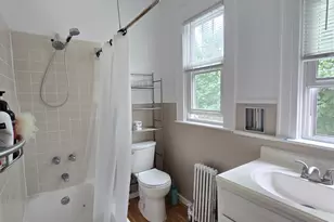 182 Lowell Ave, Floral Park, NY 11001 - Photo 8