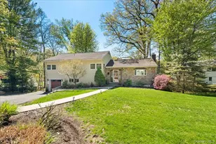 3 Markwood Pl, Ardsley, NY 10502 - Photo 2