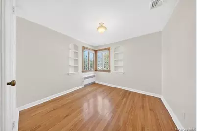 167 Old Mill Road, Manhasset, NY 11030 - Photo 14