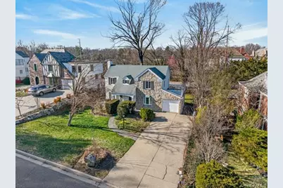 167 Old Mill Road, Manhasset, NY 11030 - Photo 2