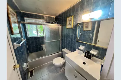 3016 Beechnut Avenue, Medford, NY 11763 - Photo 16